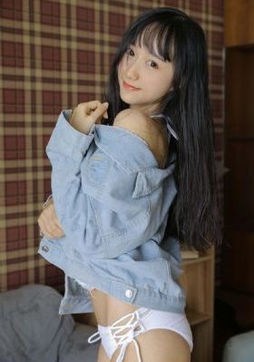 av中文字小说区_720动漫免费观看
